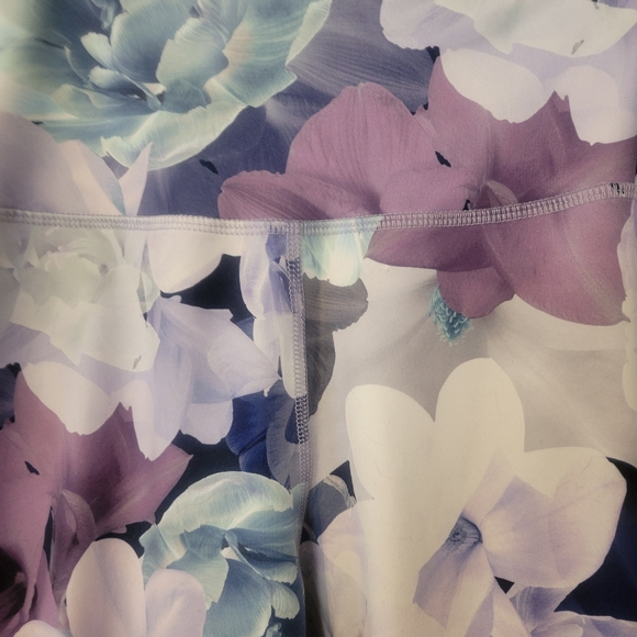 XXL OLD NAVY  full length active leggings - Picture 2 of 3